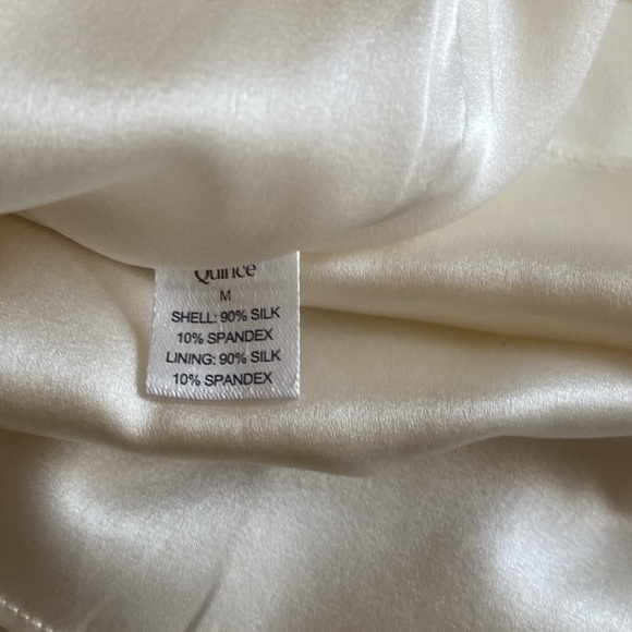 Quince Ivory Washable Stretch Silk V-Neck Cami Medium - Never worn - Picture 5 of 10